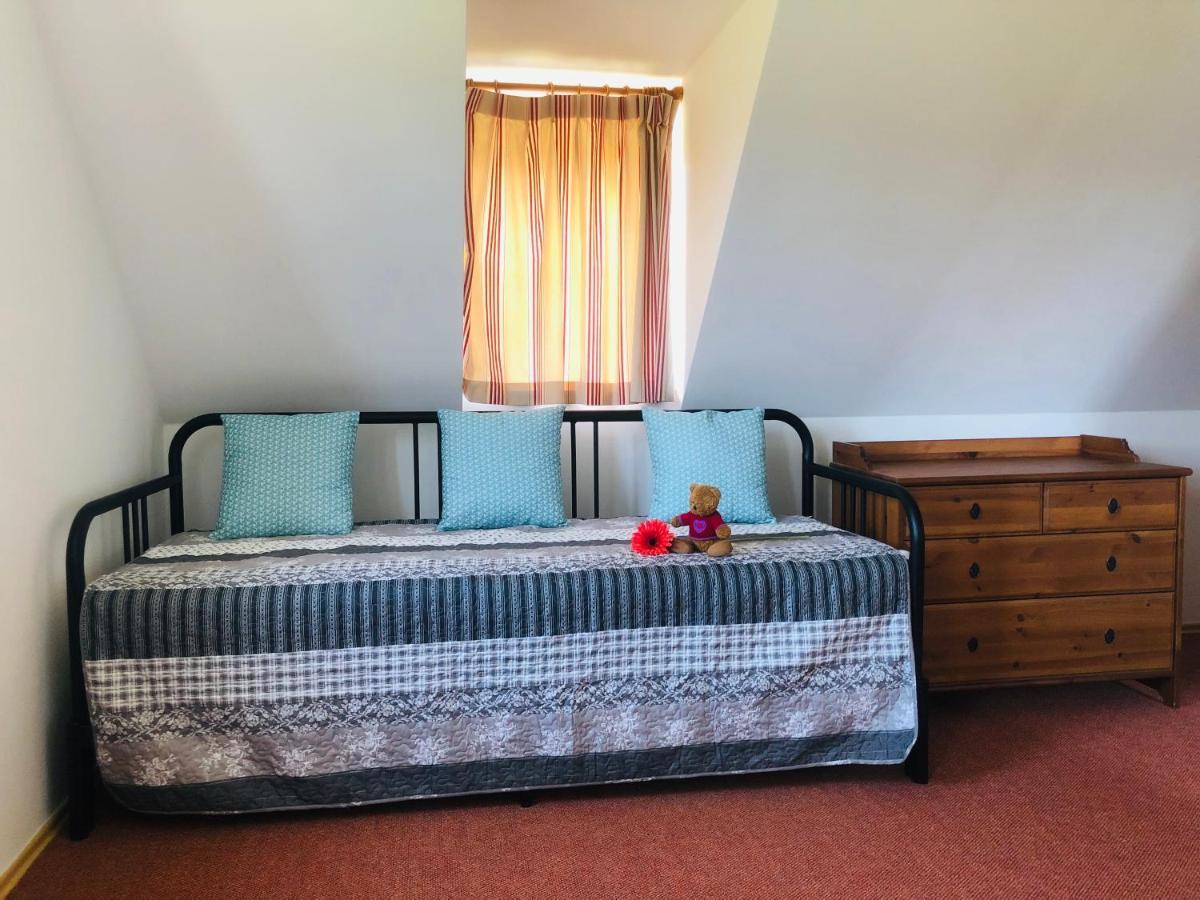 Villa Roubenka Adél Vrchlabí Esterno foto